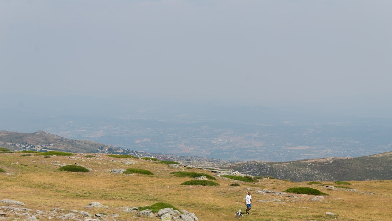 Vista da Serra da Estrela e da região da Guarda, Portugal