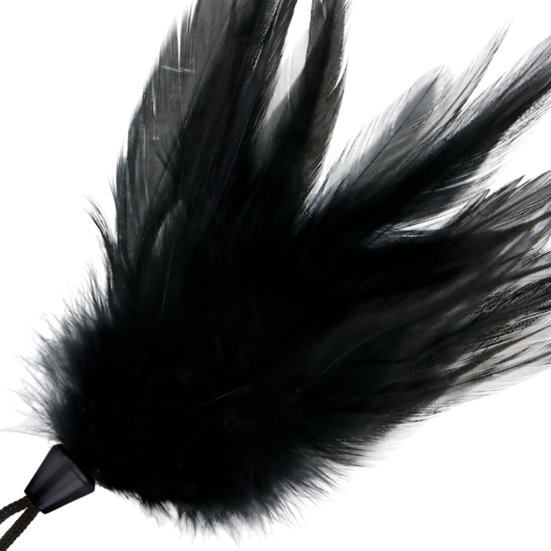DARKNESS - PLUMA ESTIMULADORA PRETA 17 CM