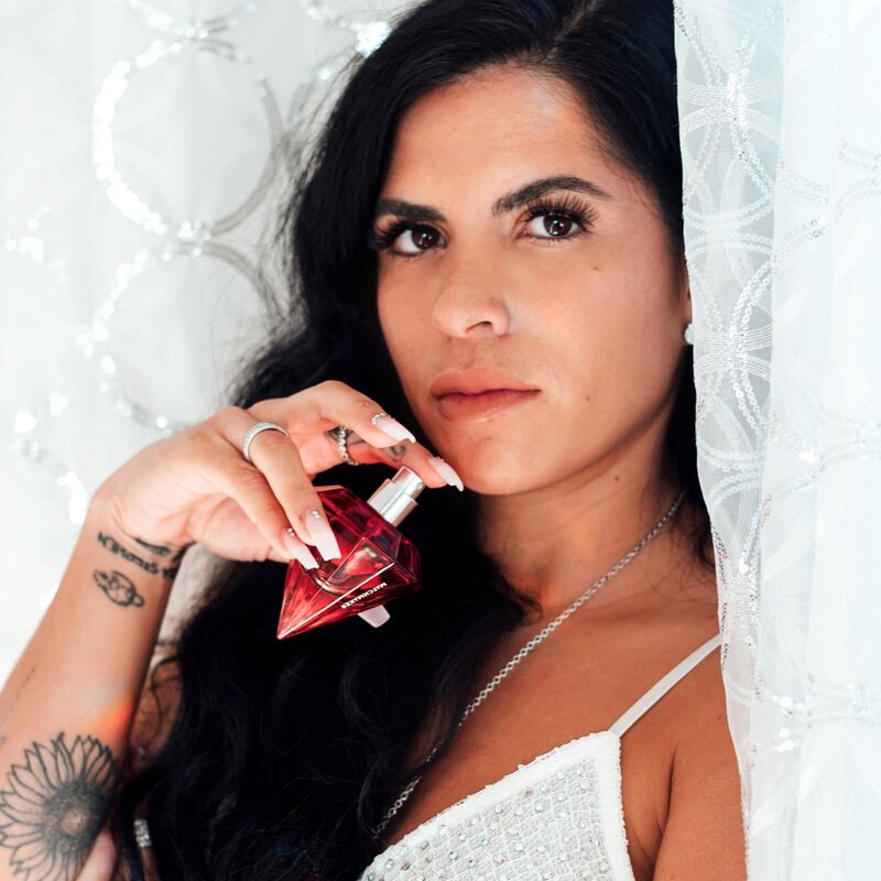EYE OF LOVE - MATCHMAKER RED DIAMOND LGBTQ PERFUME COM FEROMONAS PARA ELA 30 ML