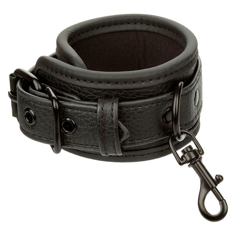 CALEXOTICS - NOCTURNAL ALGEMAS DE PULSO EM COURO AJUSTÁVEIS