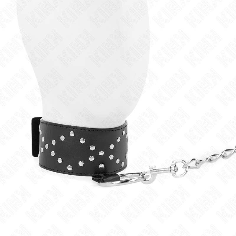 KINK - COLAR COM TRELA 65 CM COM TACHAS PRATEADAS MODELO 3 AJUSTÁVEL 36-43 CM X 5 CM