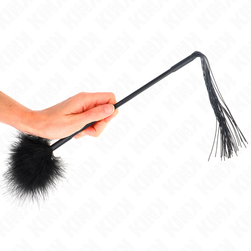 KINK - CHICOTE EM SILICONE COM PLUMAS PARA COSQUINHAS 47 CM
