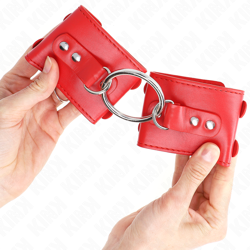 KINK - ALGEMAS FIXAS COM ARGOLA E TACHAS VERMELHAS AJUSTÁVEL 17-22 CM X 6.5 CM