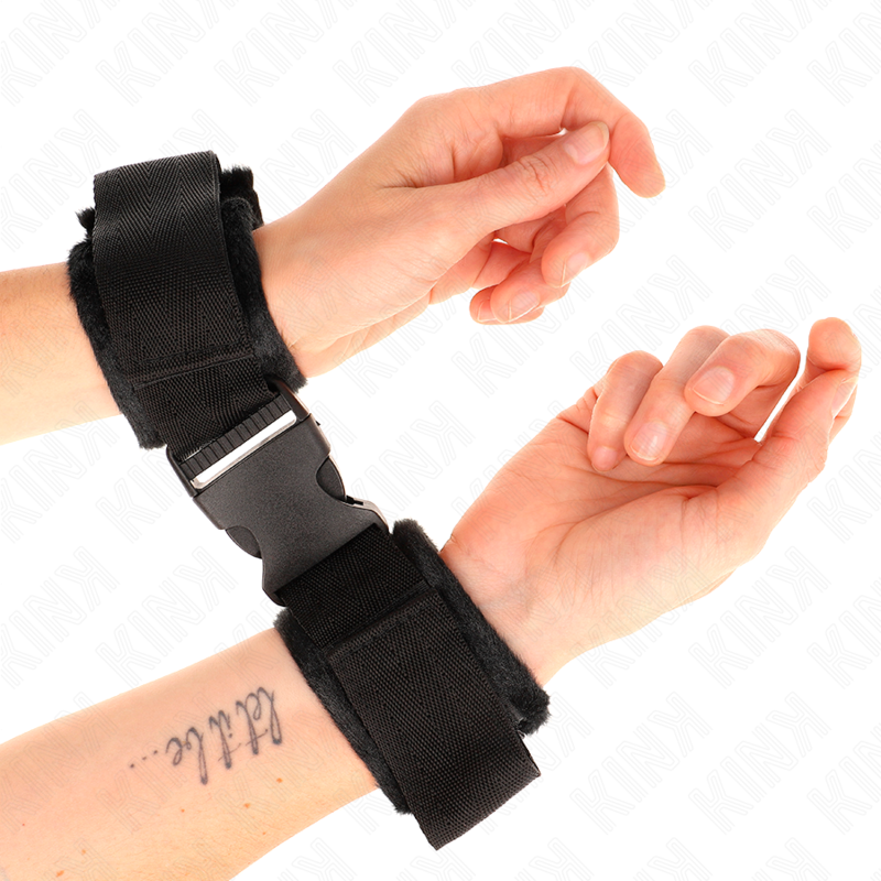 KINK - ALGEMAS EM NYLON PRETAS MODELO 1 AJUSTÁVEL 25-35 CM X 6 CM