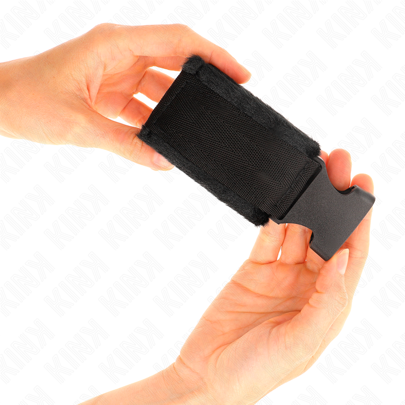 KINK - ALGEMAS EM NYLON PRETAS MODELO 1 AJUSTÁVEL 25-35 CM X 6 CM