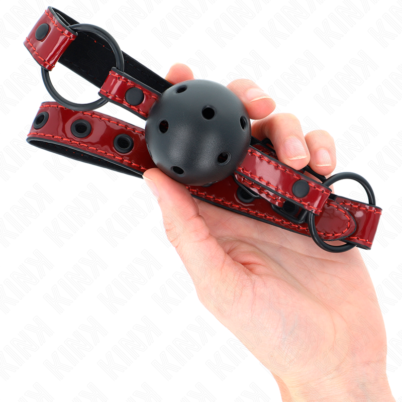 KINK - MORDAÇA DE BOLA 4.5 CM EM POLIPELE BRILHANTE 63.5 X 2 CM AJUSTÁVEL 41-59 CM