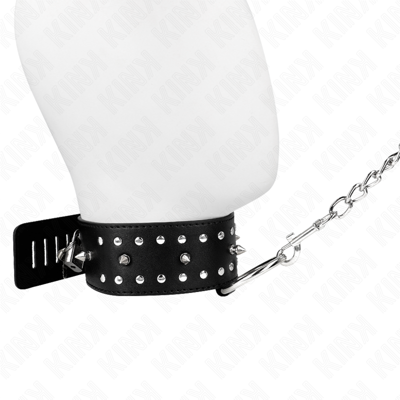 KINK - COLAR COM TRELA 65 CM COM TACHAS PRATEADAS MODELO 1 AJUSTÁVEL 36-43 CM X 5 CM