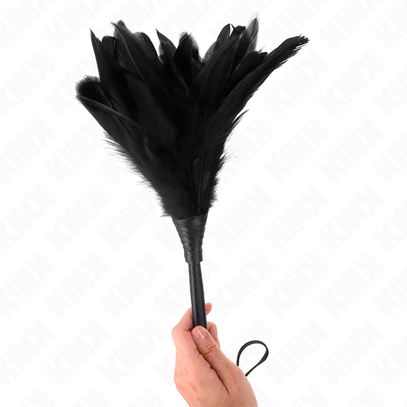 KINK - PLUMAS GALINHA PARA COSQUINHAS FORMA CORNO DE CRIADA PRETO 36 CM