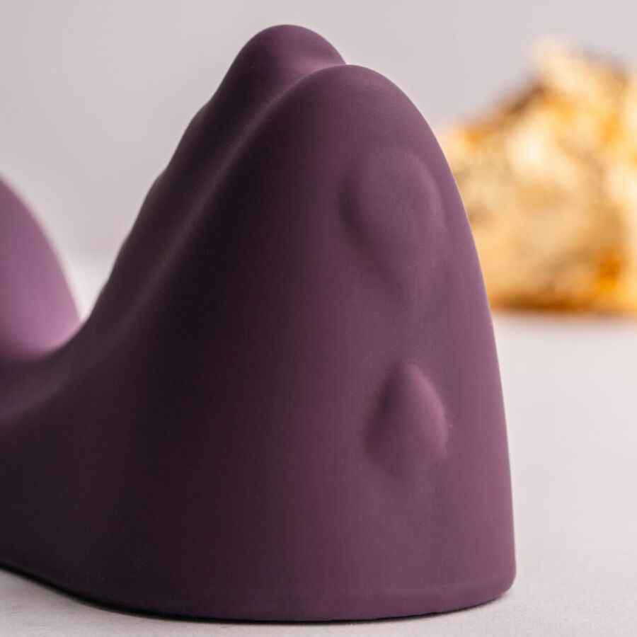 ROCKS-OFF - VIBRADOR RUBY GLOW ROXO PARA SENTAR