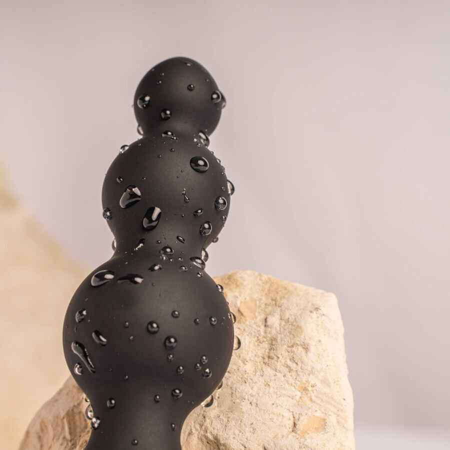 ROCKS-OFF - PETITE SENSATIONS BUBBLES PLUG ANAL VIBRADOR PRETO