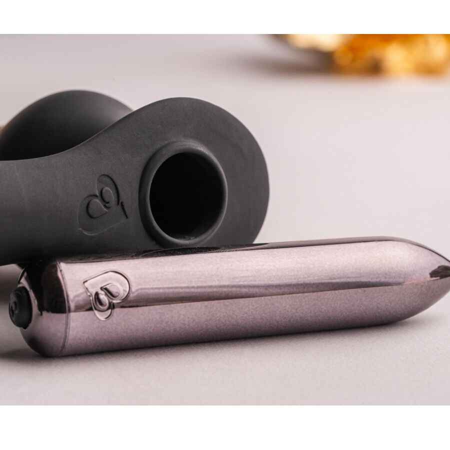 ROCKS-OFF - PLUG ANAL RO-ZEN RRO COM ANEL VIBRATÓRIO PARA PÊNIS PRETO