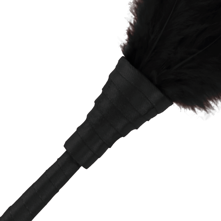 DARKNESS - PLUMA ESTIMULADORA PRETA LUX