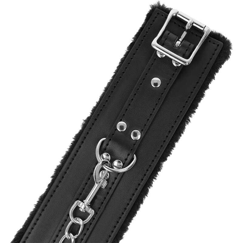 DARKNESS - ALGEMAS BDSM FORRADAS EM PRETO